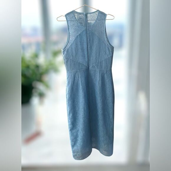 DIANE VON FURSTENBURG DVF Sleeveless Blue Mixed Lace Midi Sheath Dress Size 12 - Picture 7 of 16